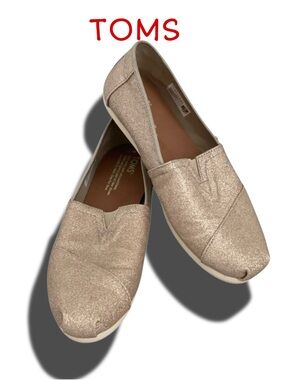 TOMS
 Metallic Rose Gold Slip-On Flats 9W